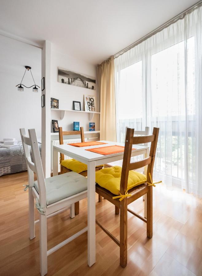 Graniczna Standard Apartment Warsaw Luaran gambar