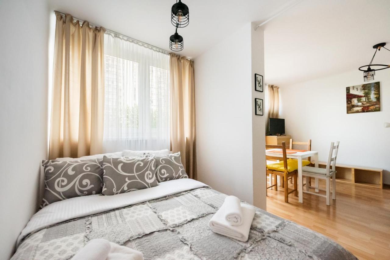 Graniczna Standard Apartment Warsaw Luaran gambar